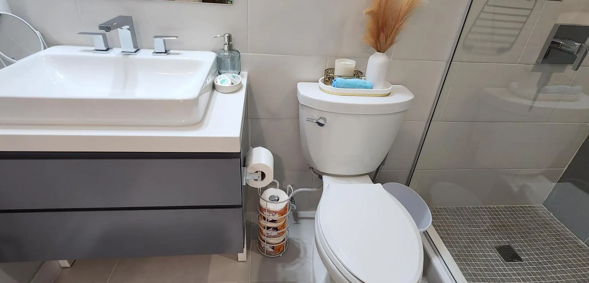 아파트 Paradise Haven At Via 킹스톤 자메이카